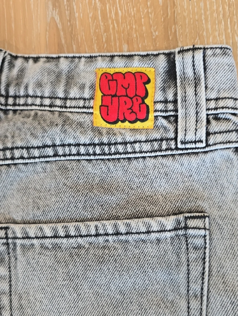 Empyre Light Grey Denim Shorts with Subtle Wash - Picture 4 of 5